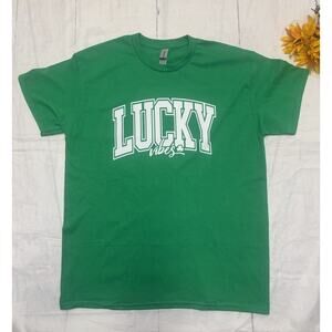 Green St. Patrick’s Day T-Shirt Lucky Vibes Short Sleeve 100% Cotton Large‎